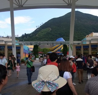 海洋公園 入り口.jpg